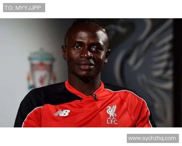 扎脏辫的黑人足球球星赛场激情奔跑展现独特个人魅力 扎脏辫的黑人足球球星赛场激情奔跑展现独特个人魅力